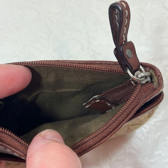 Fossil Signature ID Zip Wallet Change Purse Brown, Beige, Green 4.75"x3.25" - Picture 4 of 7